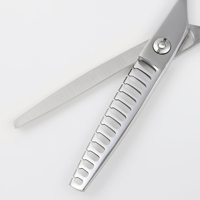 DEEDS 立体ハンドル615Tセニング 15目 溝無 フラット刃 6.0インチ スキ率50％前後