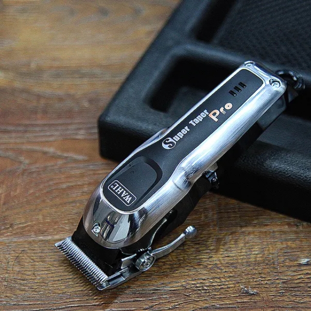WAHL（ウォール）スーパーテーパー・プロ 30270161**