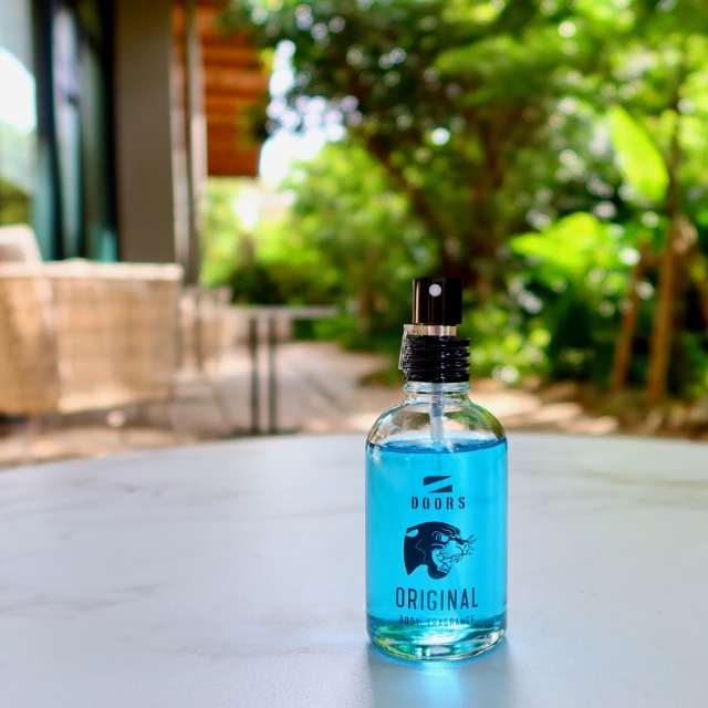 DOORS (ドアーズ) シン・ボディフレグランス 60ml