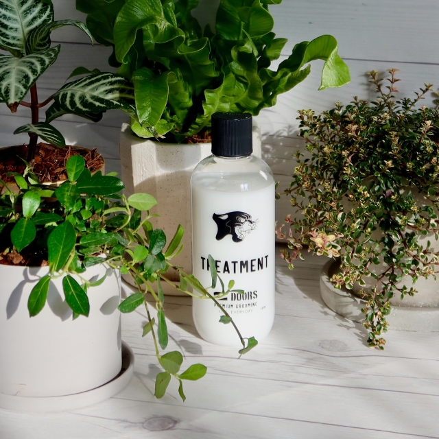 DOORS (ドアーズ) ボタニカルトリートメント 300ml